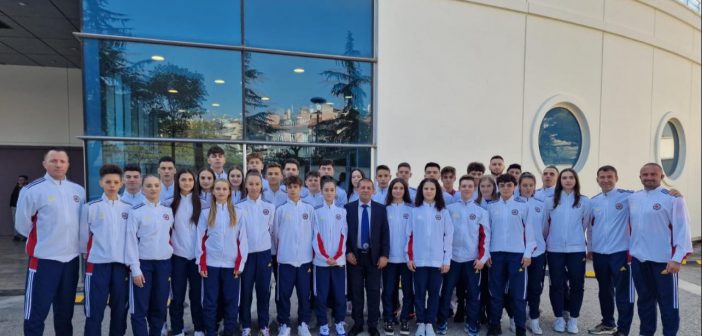 Sportivii din lotul national de cadeti, junior si U21, care vor reprezenta Romania la cea de-a XII-a ediție a Campionatului Mondial de Karate WKF